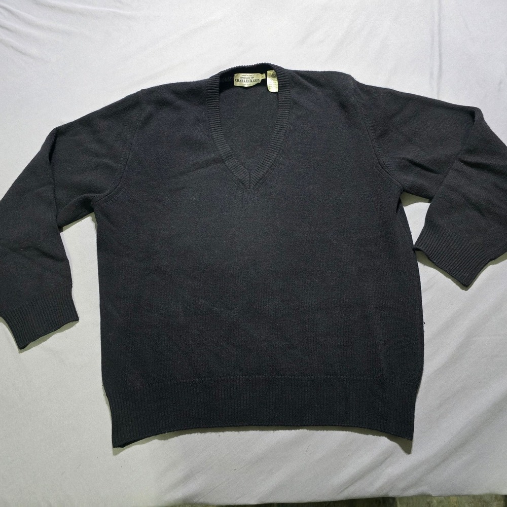 VINTAGE Charles Klein Mens XL Black V-Neck Sweater 100% Wool Made Italy